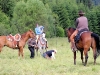 Při prvním značkování Welian překonával strach z telat na lase pouze u práce ze země, lasování někdy příště...  foto: Michaela Prajerová